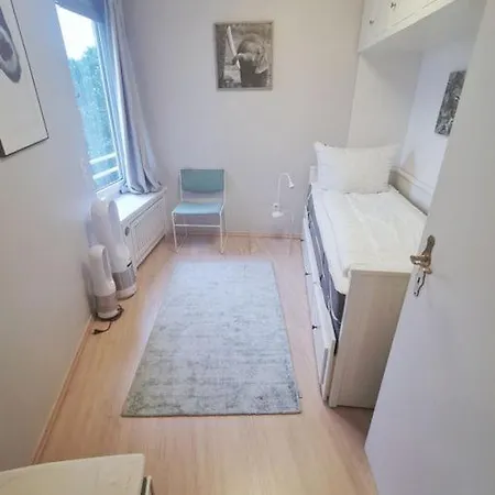 Obj 14 Carpe Diem Ca 30 M Zum 2 Schlafzimmer 2 Tv Wlan Balkon Fuer Bis Zu 4 Personen *