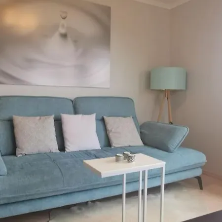 Obj 14 Carpe Diem Ca 30 M Zum 2 Schlafzimmer 2 Tv Wlan Balkon Fuer Bis Zu 4 Personen Apartment Niendorf (Timmendorfer Strand)