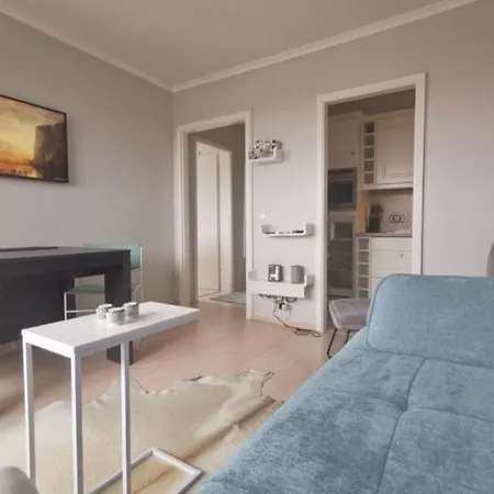 Obj 14 Carpe Diem Ca 30 M Zum 2 Schlafzimmer 2 Tv Wlan Balkon Fuer Bis Zu 4 Personen Apartment *