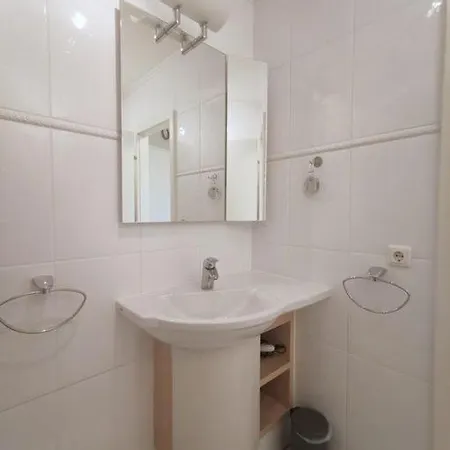 Apartment Obj 14 Carpe Diem Ca 30 M Zum 2 Schlafzimmer 2 Tv Wlan Balkon Fuer Bis Zu 4 Personen